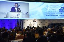 Гройсман закликав інвесторів подивитися на Україну «по-новому»