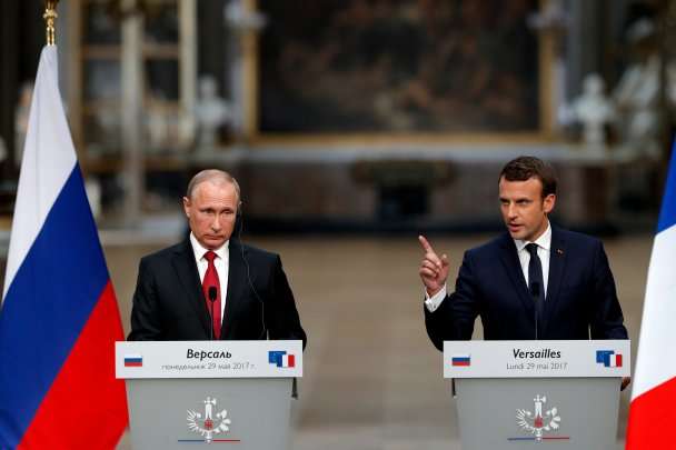 Президент Франції прийняв запрошення відвідати Росію 