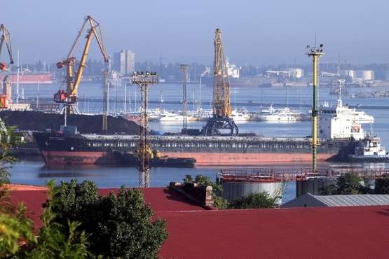 Миколаївський суднобудівний завод зупинив свою роботу 