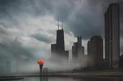 Атмосферные фотозарисовки Чикаго в духе «Тёмного рыцаря» Кристофера Нолана 