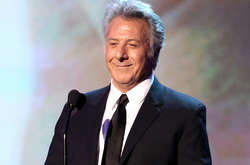 Ещё одного легендарного голливудского артиста обвинили в сексуальных домогательствах