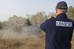 За добу місія ОБСЄ зафіксувала на Донбасі 90 вибухів