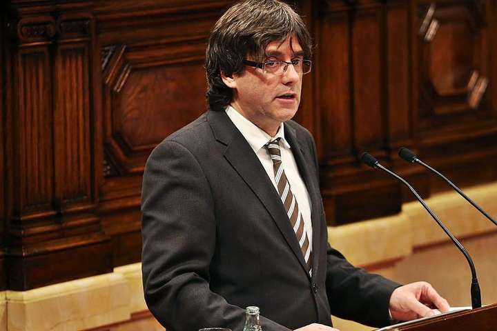Іспанський суд видав європейський ордер на арешт екс-глави Каталонії
