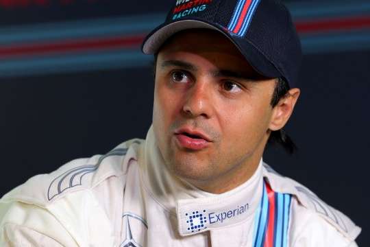 Відомий гонщик Філіпе Масса оголосив про те, що покидає Формулу-1
