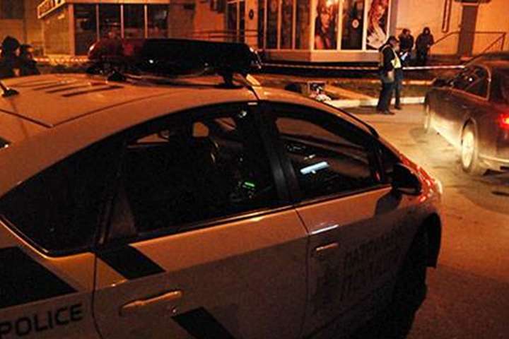 У центрі Харкова розстріляли автівку, водій загинув