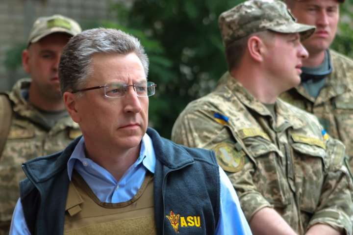 Політологи пояснили, навіщо Волкер виступив із неочікуваним зверненням до України