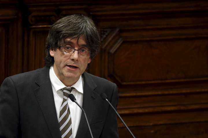 Екс-голова Каталонії Пучдемон здався бельгійській поліції