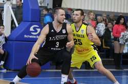 Суперліга. «Будівельник» переміг «Хімік» у центральному матчі тижня. Інші матчі