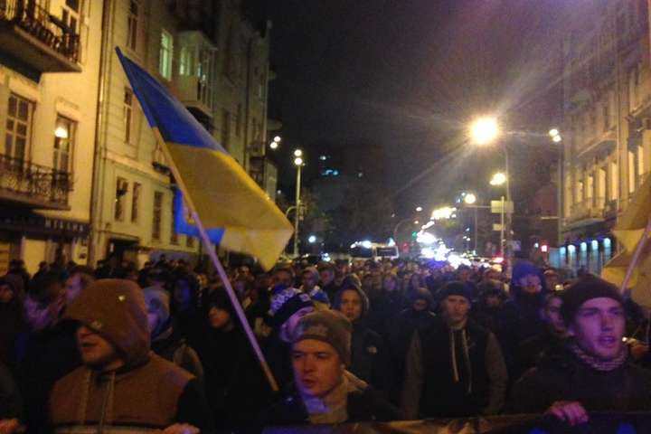У Києві провели марш на підтримку засуджених в «ЛНР» фанатів «Зорі» (фото)