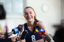 Жіноча збірна України вирішила провести  відкрите тренування