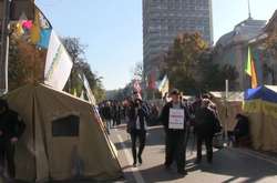 Під Верховною Радою скоєно розбійний напад