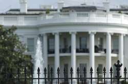 Біля Білого дому затримано чоловіка, який хотів вбити «всіх білих поліцейських»