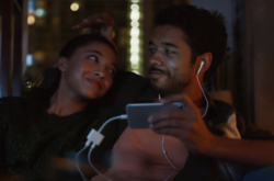 Конкуренты Apple красиво поиздевались над новым iPhone