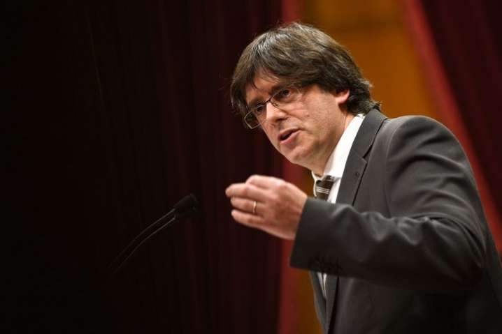 Екс-лідер Каталонії закликав всіх прихильників незалежності регіону сформувати єдиний список