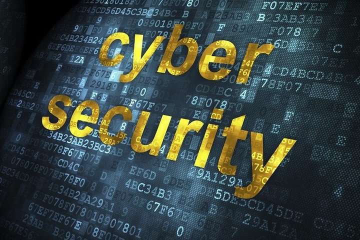 Порошенко затвердив засади національної системи кібербезпеки