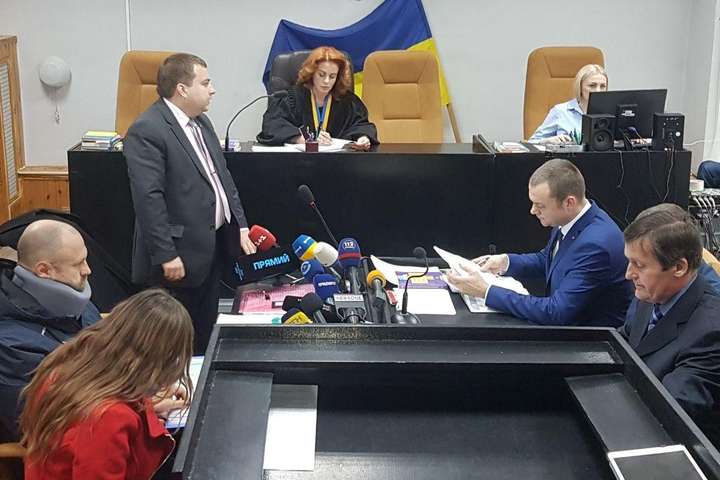 В Харькове суд избирает меру пресечения для Дронова