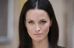 Даша Астафьева рассказала, как скучает по бойфренду, которого задержали за коррупцию  