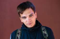 Появилось видео с избиением запрещённого в Украине рэпера Гнойного