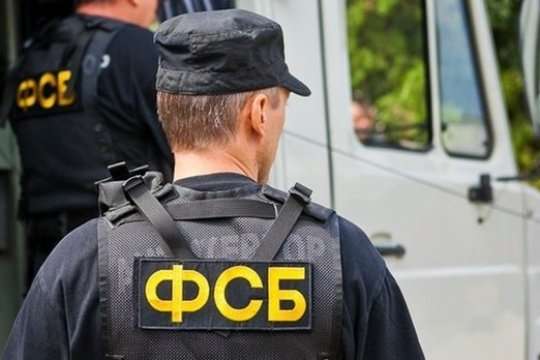 На адмінмежі з Кримом затримали дружин кримських політв’язнів