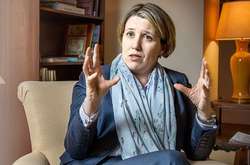 Посол Великої Британії закликала терористів на Донбасі припинити стріляти