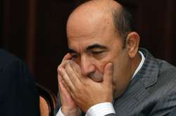 Друзі Медведчука збираються у партії Рабіновича