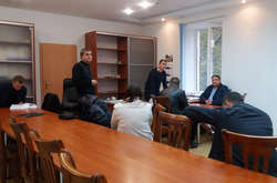 В горсовет Запорожья пришли с обысками