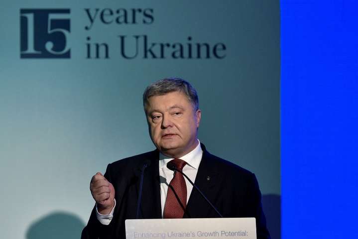 Порошенко заявив про поліпшення ситуації в питанні енергобезпеки України