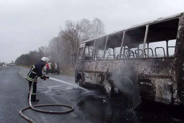 На Житомирщині автобус з небіжчицею загорівся дорогою до кладовища