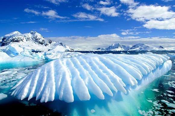 Ученые НАСА разгадали тайну антарктических льдов