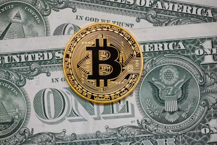 Курс Bitcoin зріс на тисячу доларів