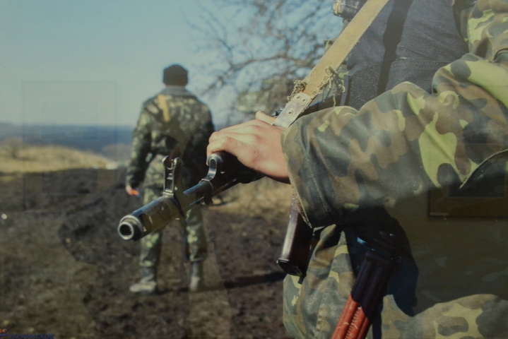 Доба в АТО: через обстріли бойовиків поранено двоє українських бійців