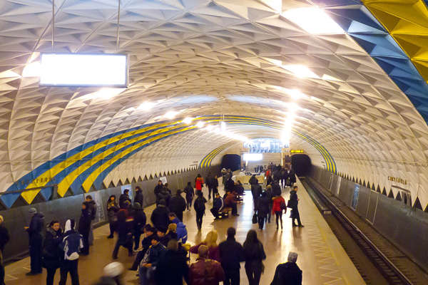 Невідомі «замінували» харківське метро