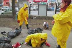 Продюсер проекта «Пацанки» заставил участниц чистить канализацию и просить милостыню