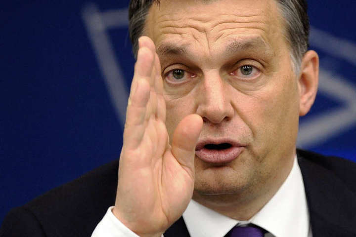 Закон про освіту: прем'єр Угорщини обіцяє блокувати зближення України з Євросоюзом і НАТО