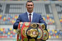 Володимир Кличко вперше вийшов на ринг після завершення кар'єри (відео)