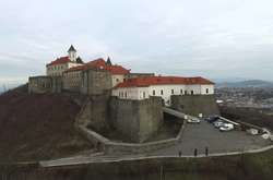  Фонд Держмайна вважає замок «Паланок» державною власністю, - Москаль