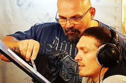 Вірастюк допомагає Усику освоїти нову професію (фото)