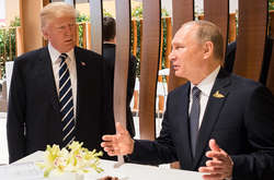 Зустріч Трампа і Путіна на саміті G20 у Гамбурзі у липні 2017 року