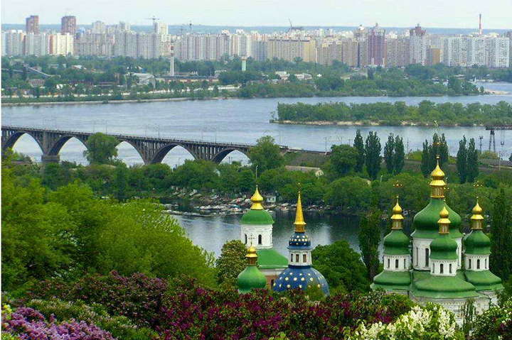 Еколог назвав найбільш забруднені райони Києва