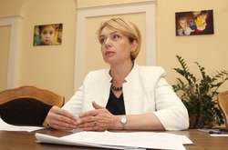 Гриневич прокоментувала виїзд на заробітки вчителя року-2016