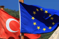 Євросоюз скоротить допомогу Туреччині