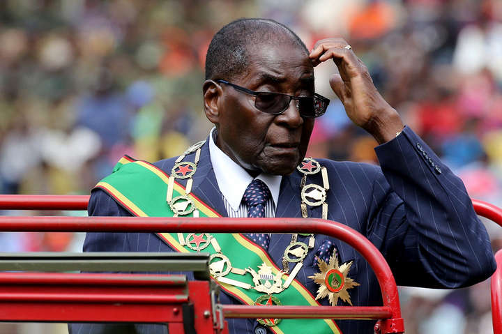 Стало відомо, коли президента Зімбабве можуть відсторонити від посади