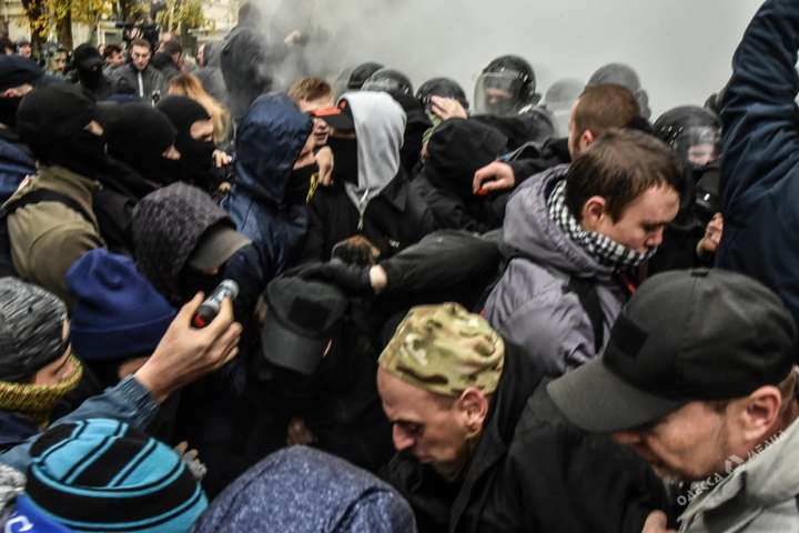 Протест в Одесі: кількість постраждалих правоохоронців перевищила 20 осіб