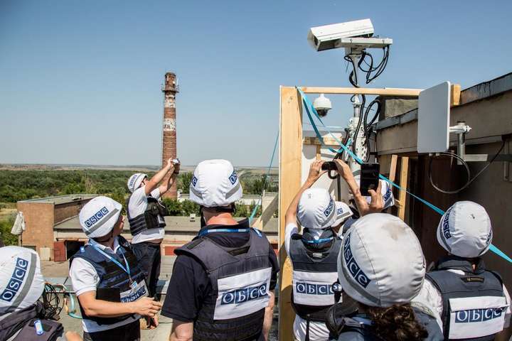 Бойовики обстрілами намагалися знешкодити камеру ОБСЄ на Донеччині
