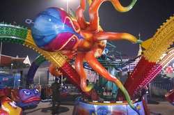 У Таїланді обвалився атракціон: 15 осіб постраждали