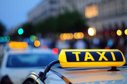 В Одесі п'яні пасажири викрали таксі