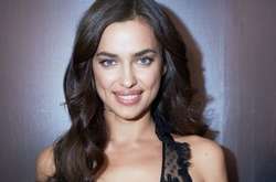 Супермодель Ирина Шейк рассказала, как из «гадкого утенка» превратиться в сексуальную женщину