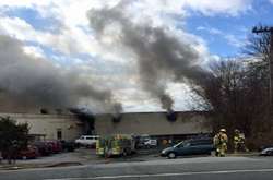 На косметичній фабриці у США прогриміли вибухи, десятки постраждалих