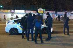 На столичних Нивках невідомі розгромили лотерейні кіоски