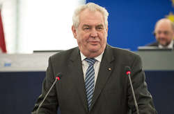 Земан влаштував рекордний вояж до Путіна